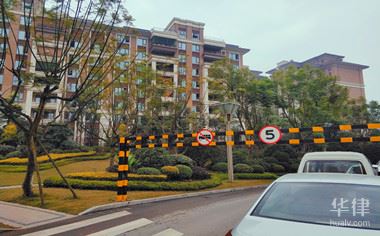 物业合同到期后是否可以续签？