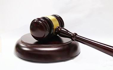 妨碍警察执行公务涉嫌刑事犯罪是否可以请律师